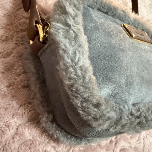 UGG Gray Shearling Fur-Trimmed Small Crossbody Bag with Wallet Card Slots - Picture 4 of 16